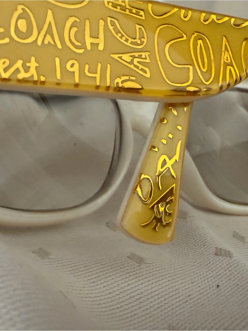 Coach White Leather glasses and  Case with Logo